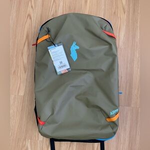Cotopaxi Allpa 42L Travel Pack
New